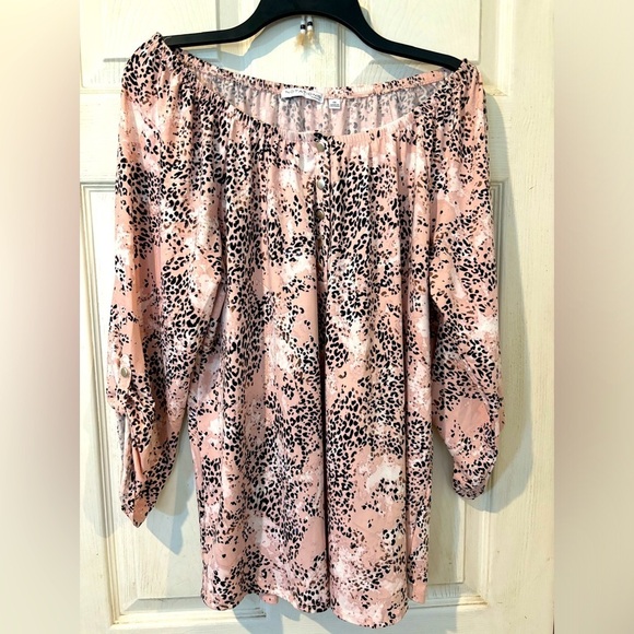 Notations Tops - NWOT Notations Pink and Black Leopard Design.